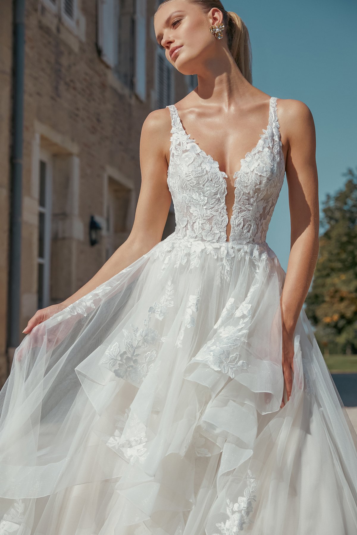 44464_FC_Sincerity-Bridal_KI.jpg