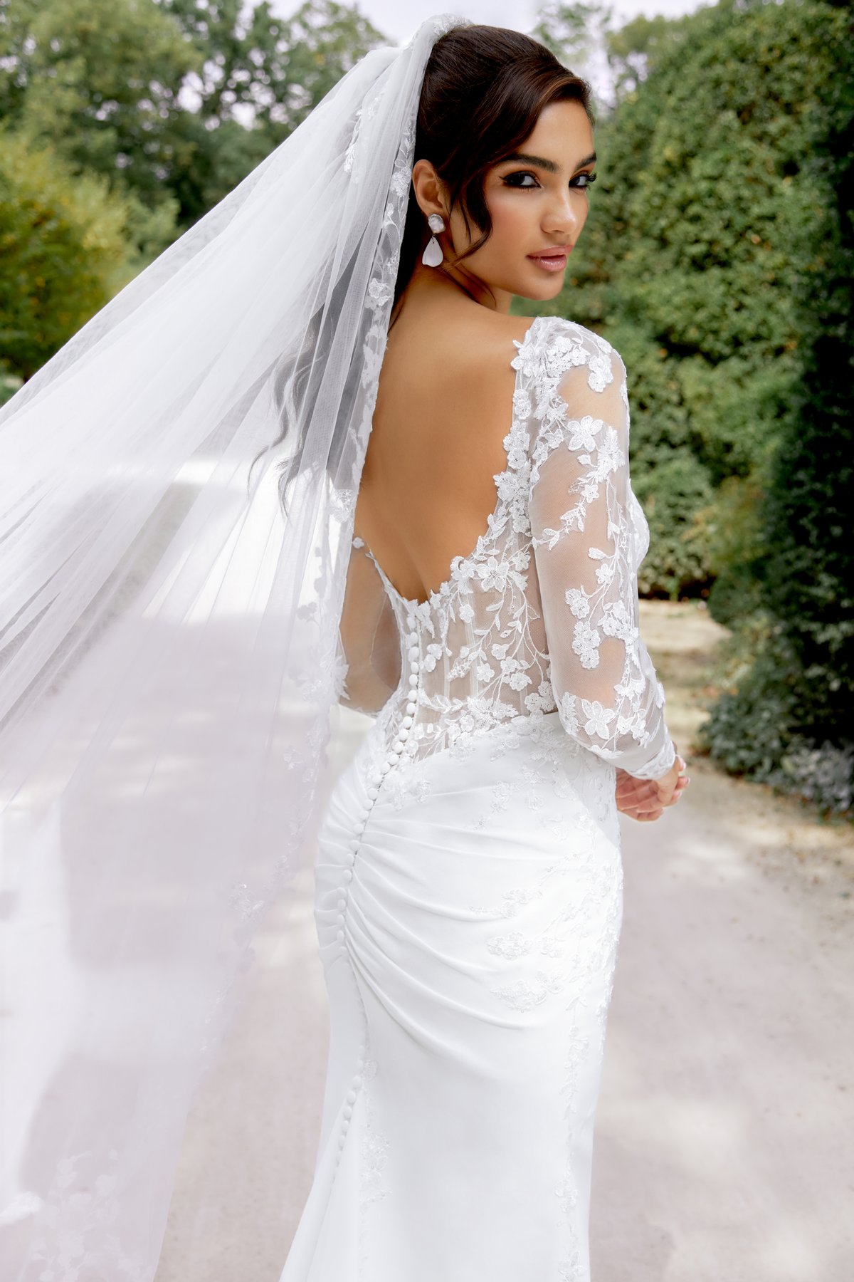 44514_BC_Sincerity-Bridal_2.jpg