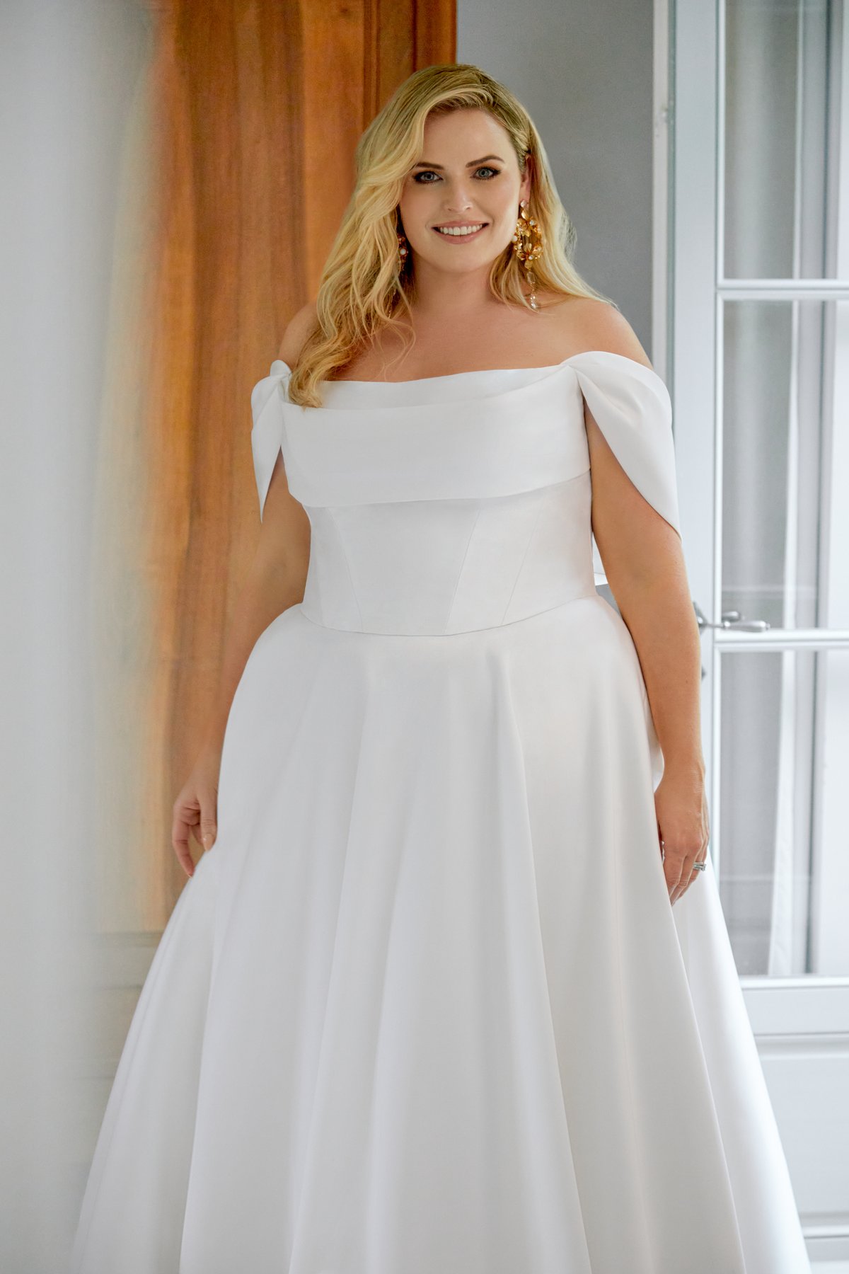 44475PS_FC_Sincerity-Bridal.jpg