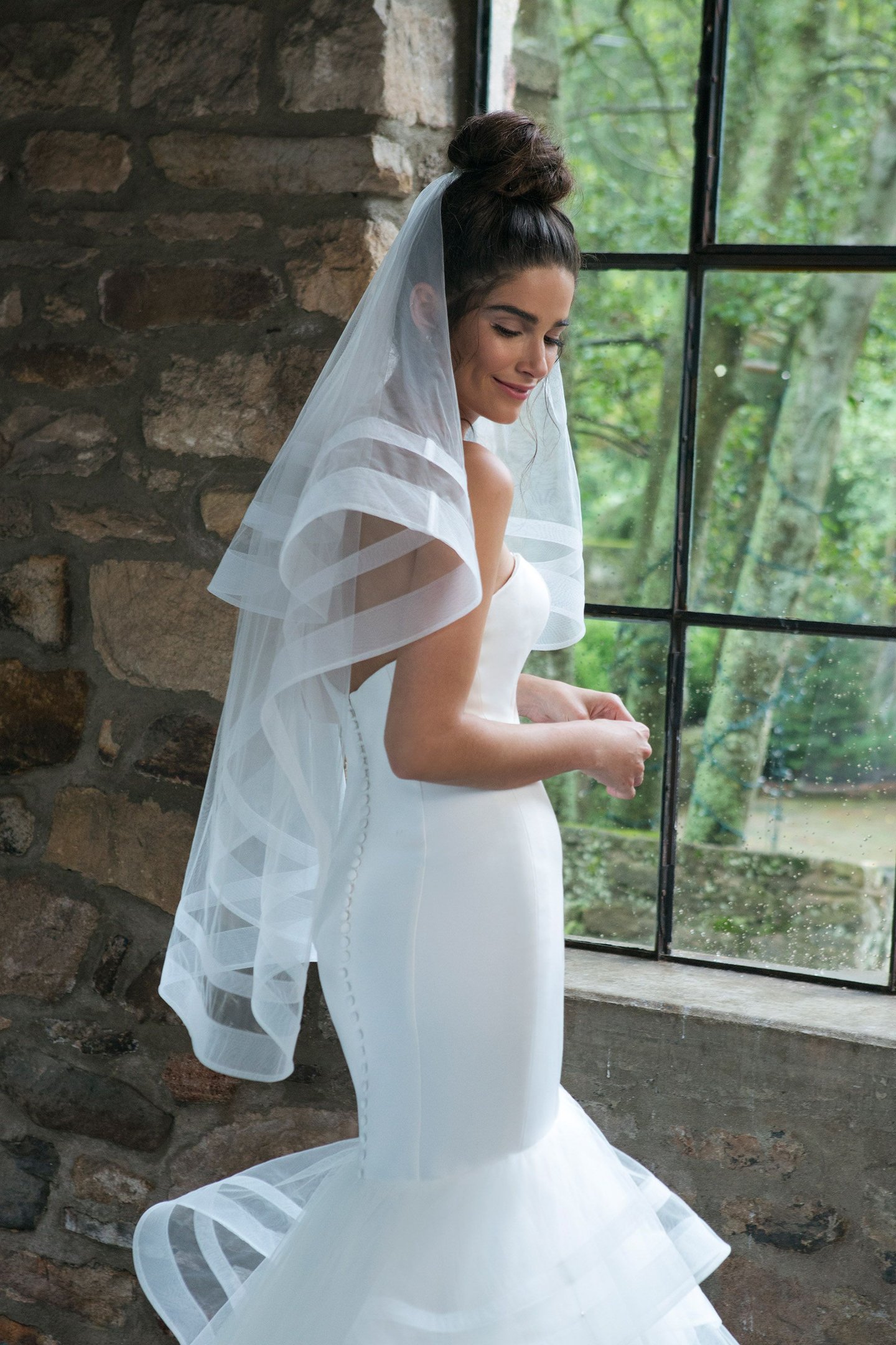 Sincerity Bridal Style 44047V Tulle and Horsehair Fingertip Length Veil