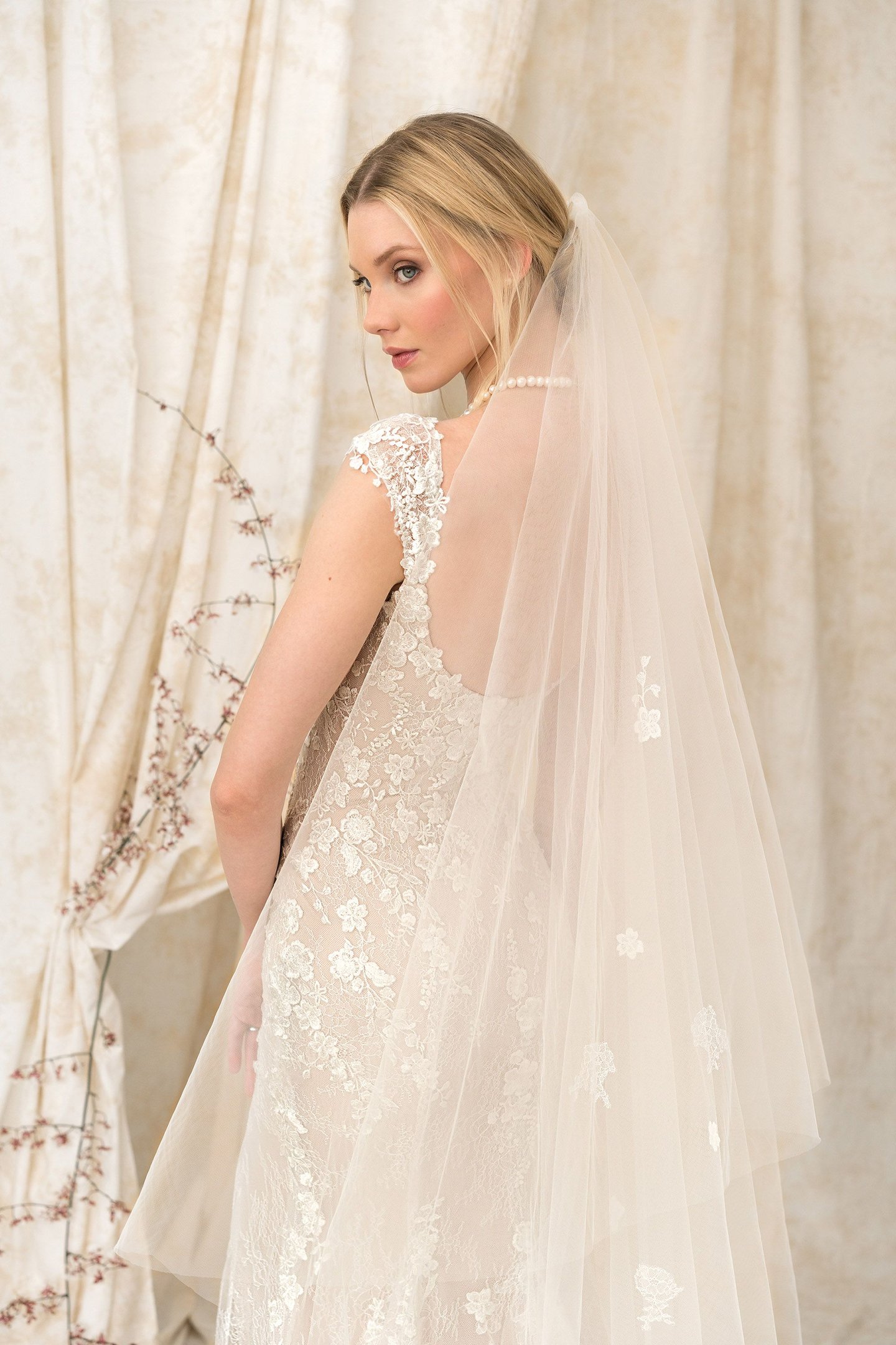Justin Alexander Signature Romantic Cathedral Veil