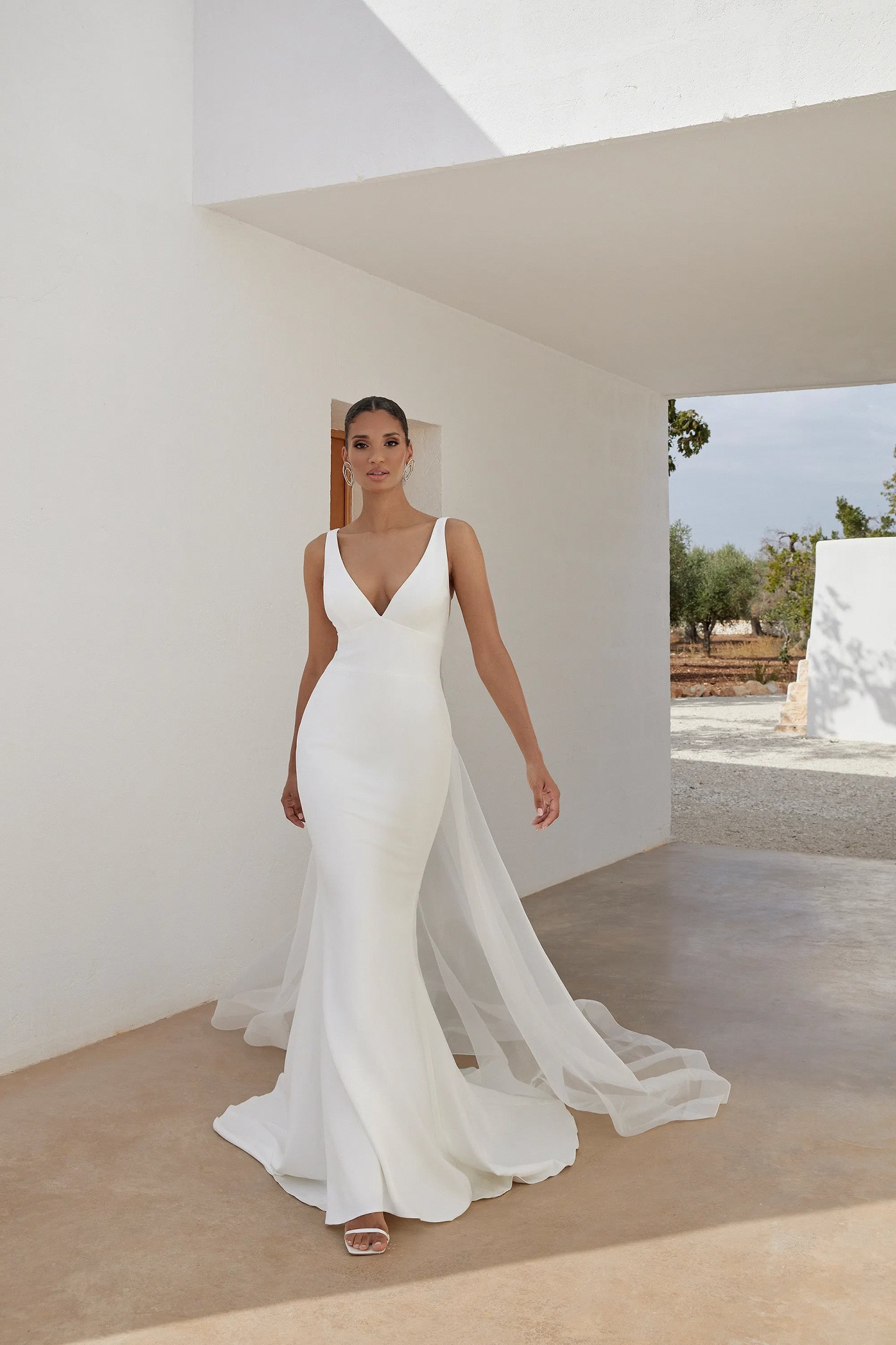 clean lines wedding dress 88290 (Freeland) - Clean A-line Wedding Dress