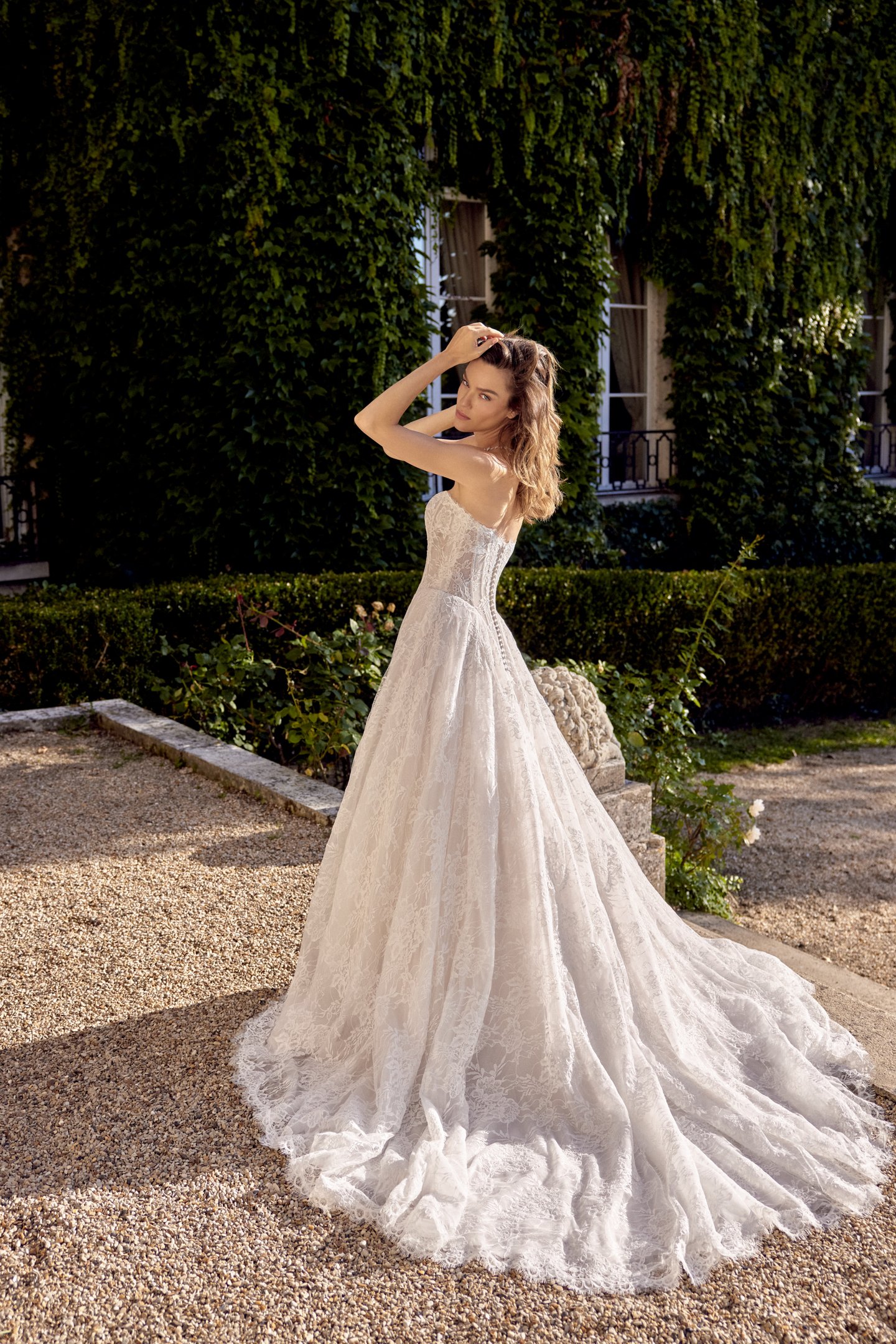 Justin Alexander Style 88522 MILAN Allover Matte Corded Alençon Lace A-Line Gown with Square Basque Waist