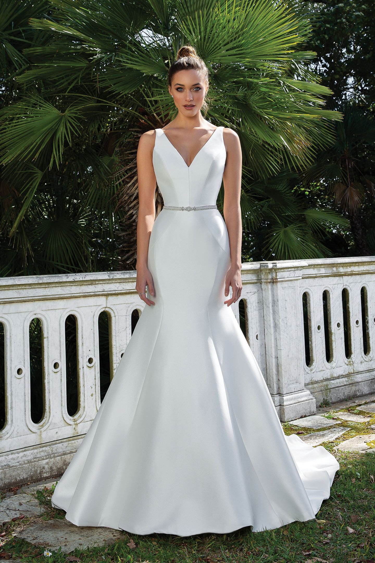 Justin Alexander Style 88107B Thin Crystal Beaded Belt