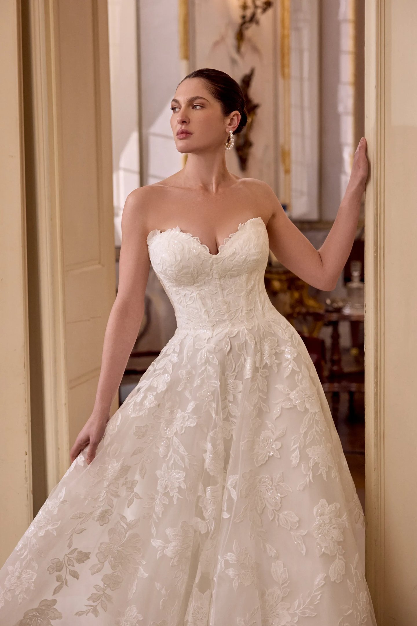 sundance sweetheart lace dress Sweetheart Lace Plunge Trumpet Dress with Floral Appliques missy / 8 / ivory