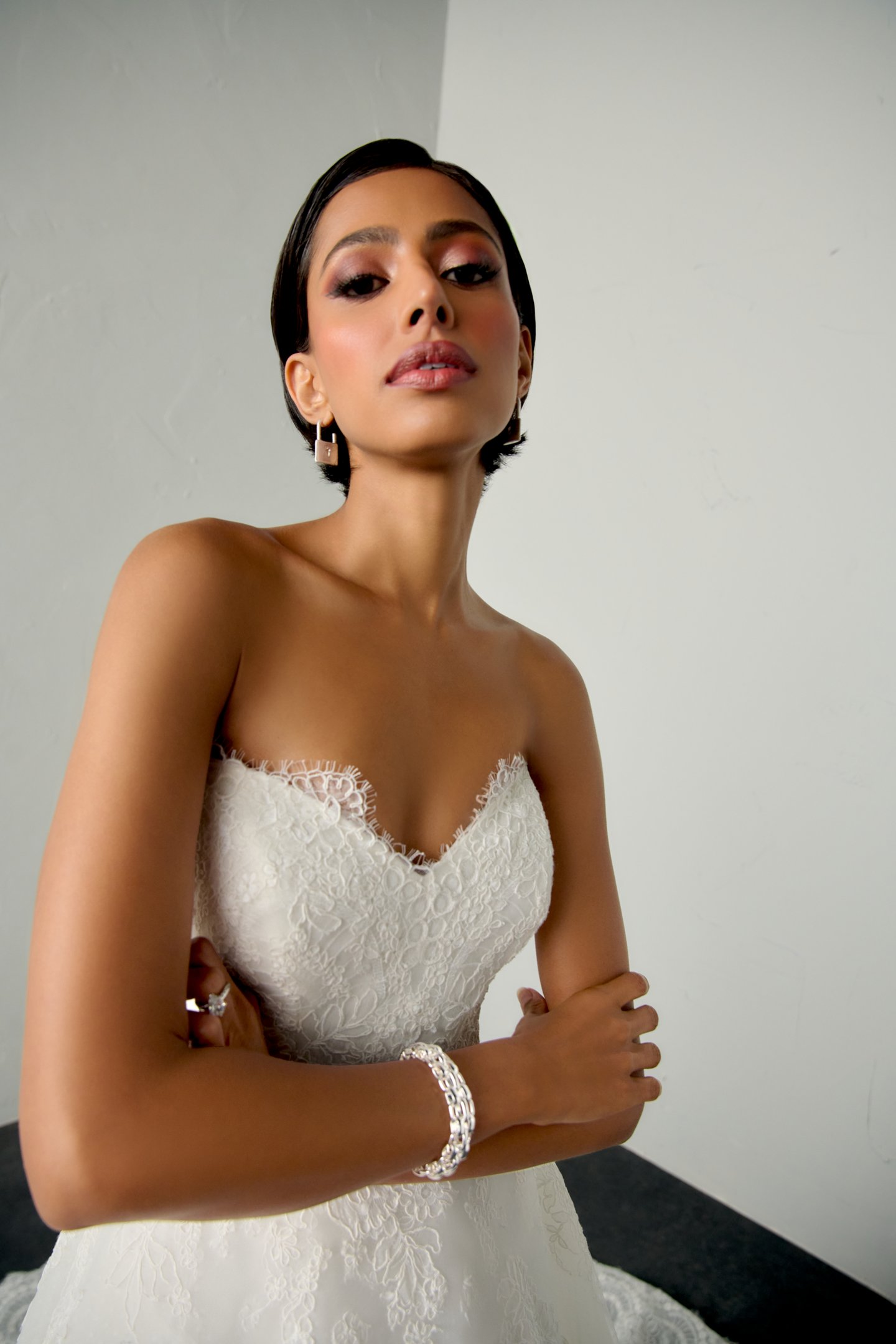 Justin Alexander Signature Style 99391 DRAVEN Matte Alençon Corded Lace A-Line with Scalloped Eyelash Detail