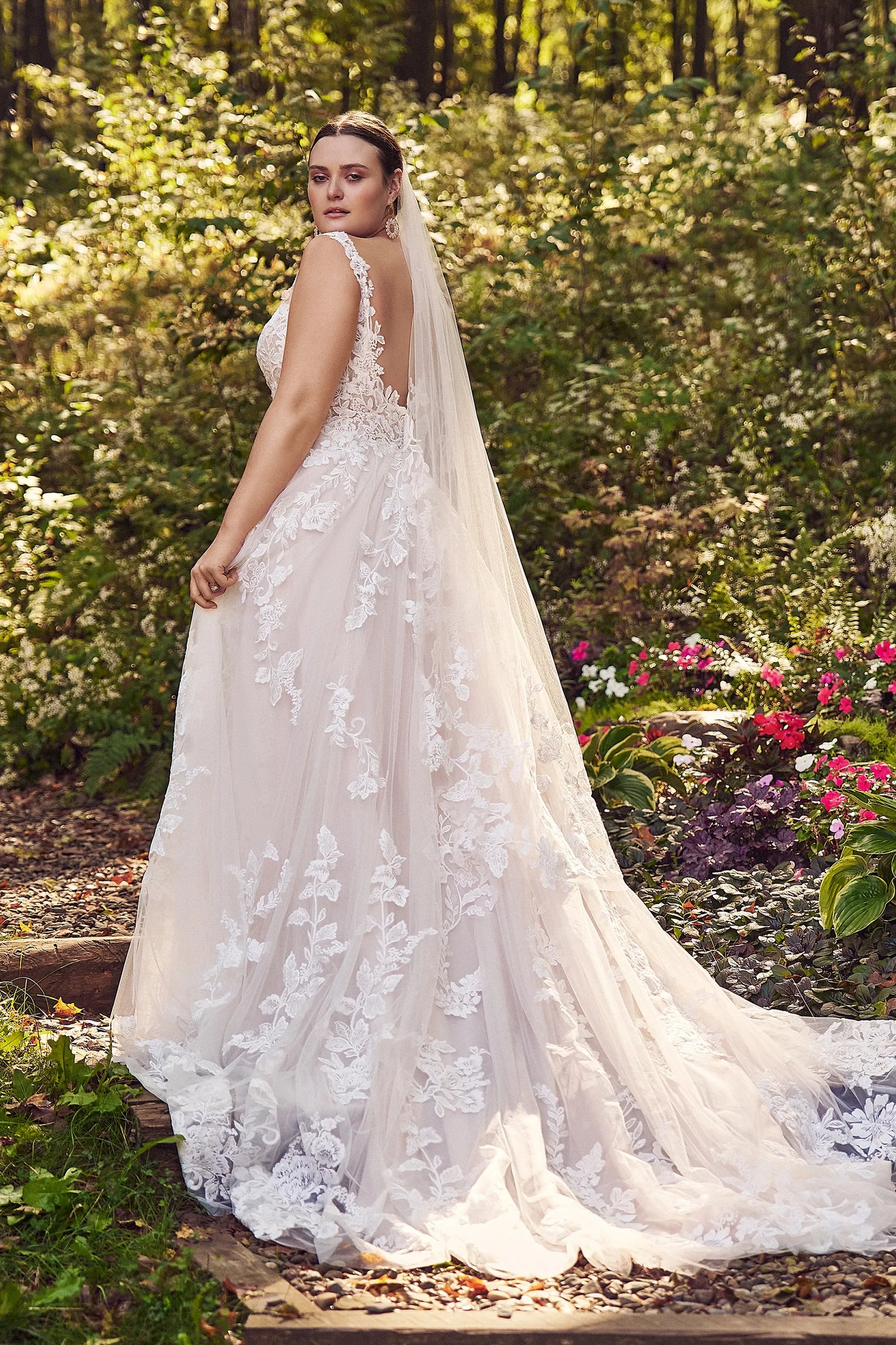 boho wedding dress low back Violetta Lace Open Back Wedding Dress