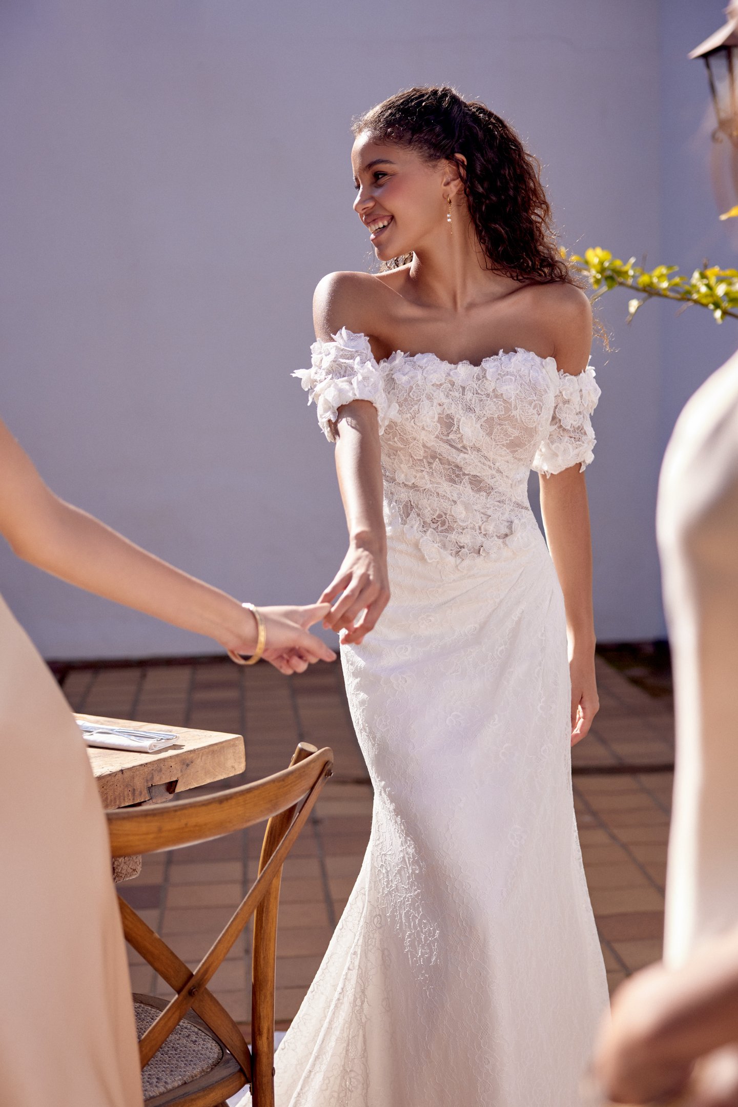 Lillian West Style 66414SL Detachable Off-the-Shoulder Chantilly Lace Arm Cuffs