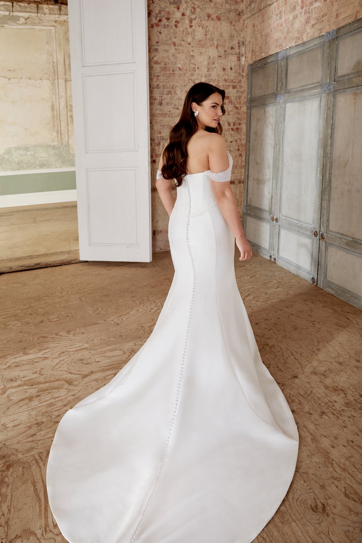 Sincerity Bridal Style 44506PSBOD Plus Size Mikado Pointed Sweetheart Corset Bodice with Pearl Detail
