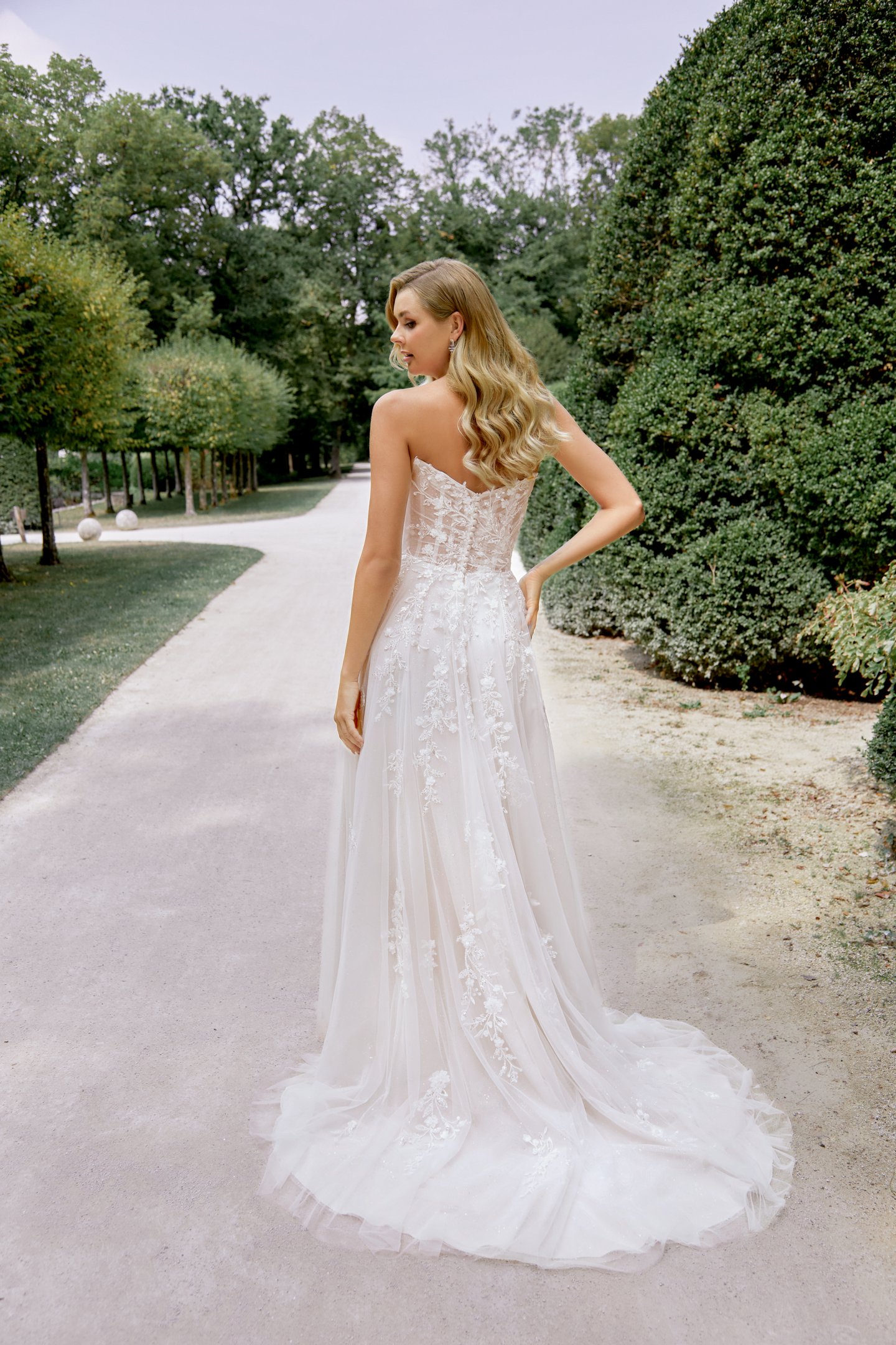 44526: Galaxy Tulle A Line with Detachable Off the Shoulder Cuff