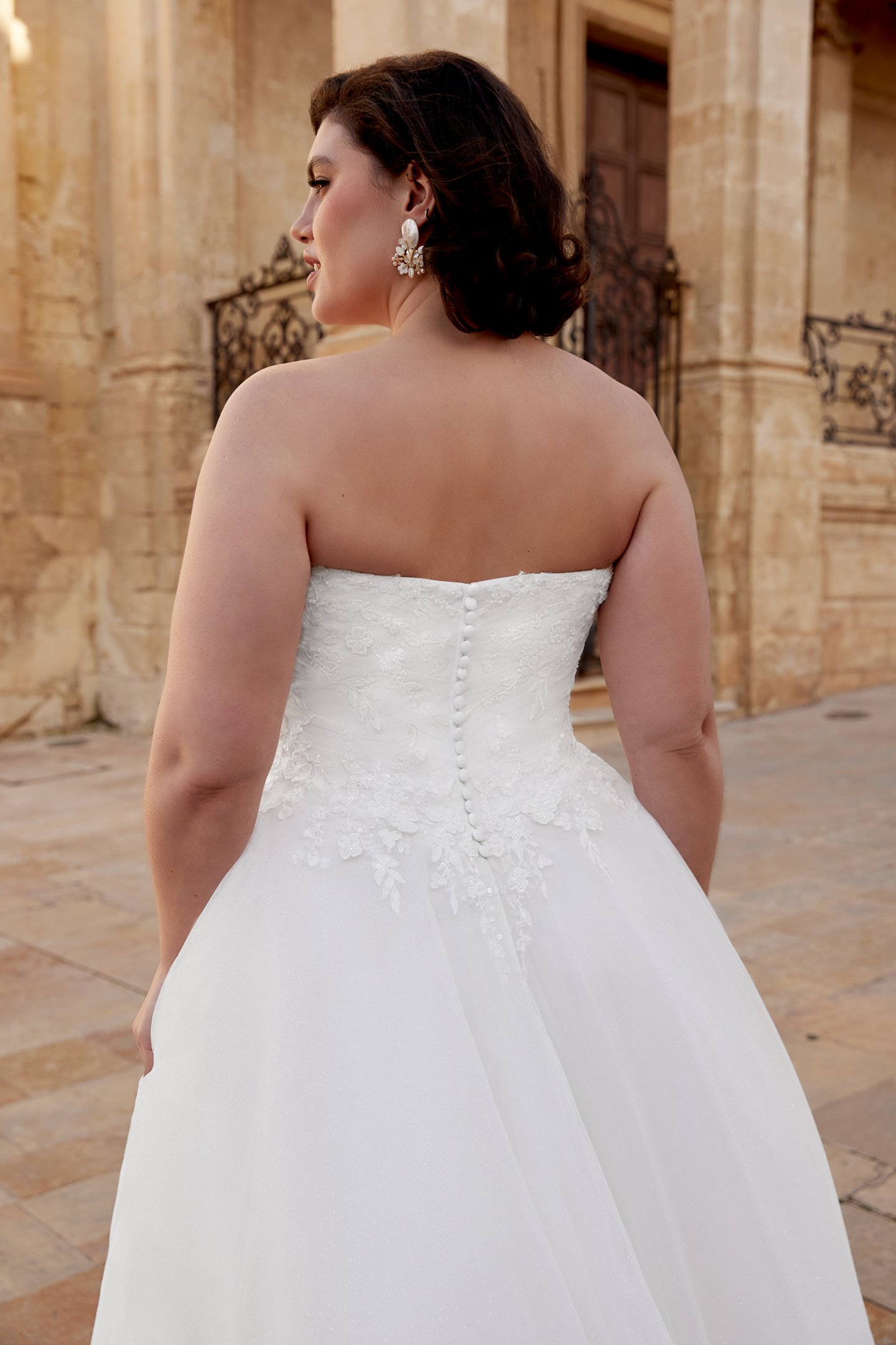 Sincerity Bridal Style 44591PS Plus Size Strapless Basque Waist Tulle Ball Gown with 3-D Beaded Lace