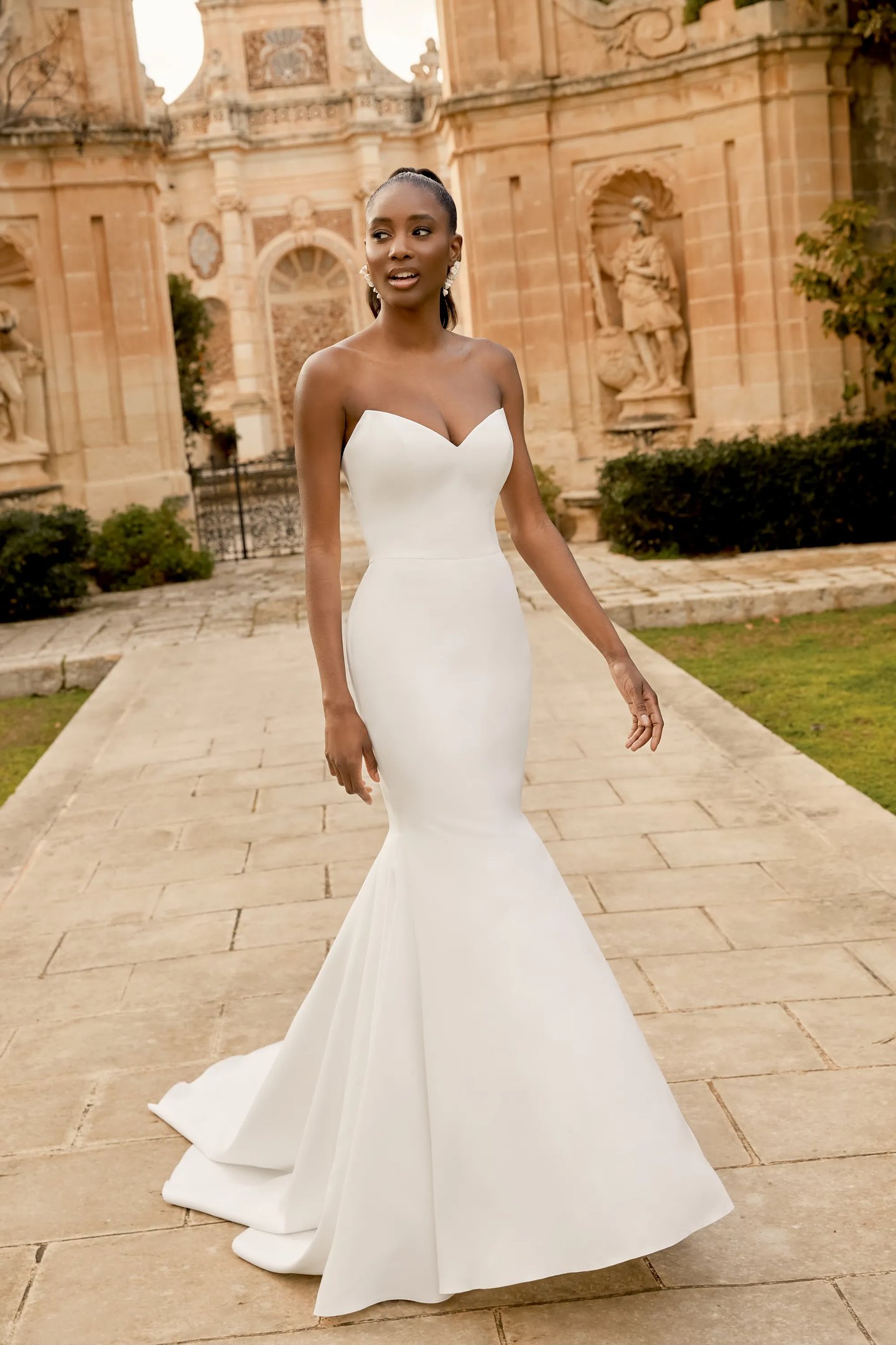 wedding dress satin fabric Satin Wedding Dresses | Buy Silk Satin Bridal Gown Online