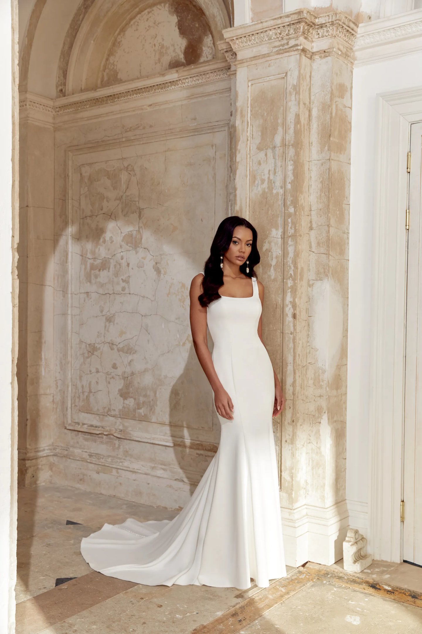 fit and flare dresses for weddings Eve of Milady Style 394 3D Floral & Wedding Dress A fit and flare shape is produced by the gowns skirt Silhouette Fit and Flare Wedding