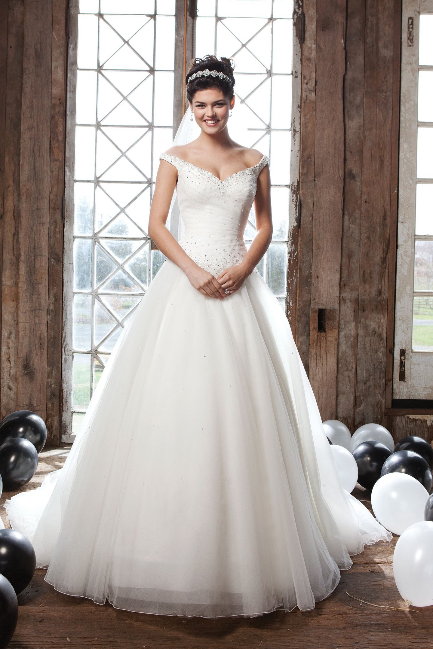 Sincerity Bridal Style 3712