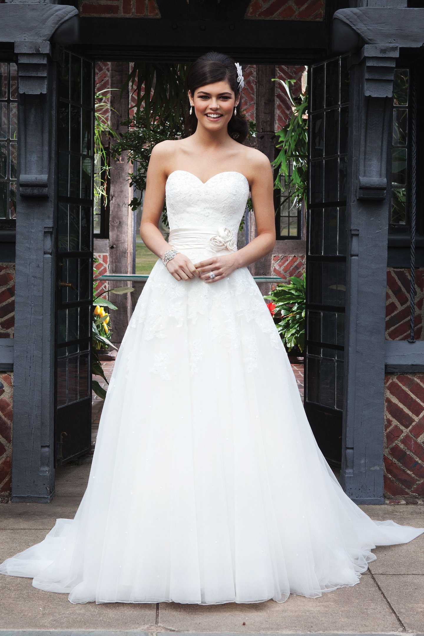 Sincerity Bridal Style 3724