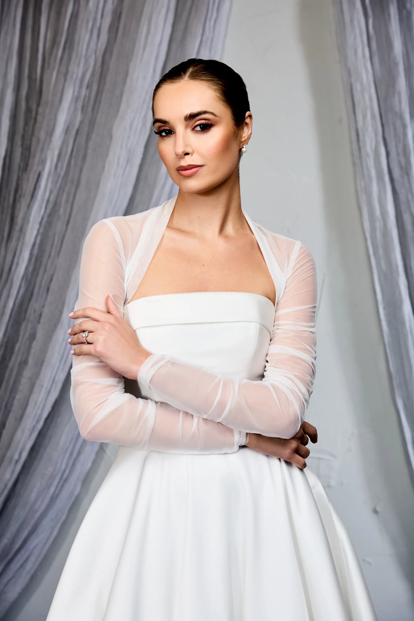 long sleeve dress accessories The Wedding Shoppe's Bridal Accessories Guide