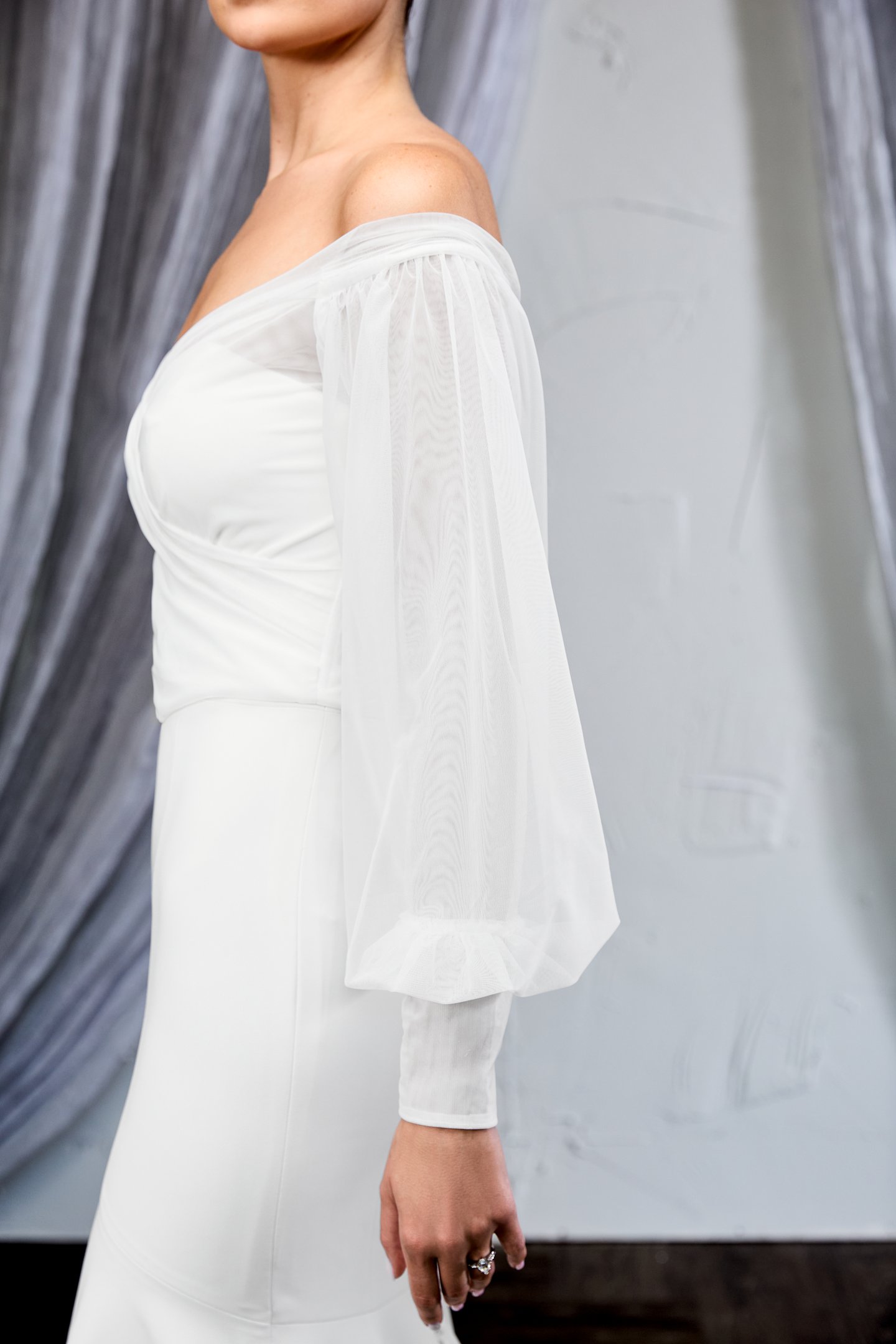 Thanks & Goodluck Style TG1149 Off-The-Shoulder Stretch Tulle Jacket with  Long Bousson Sleeves