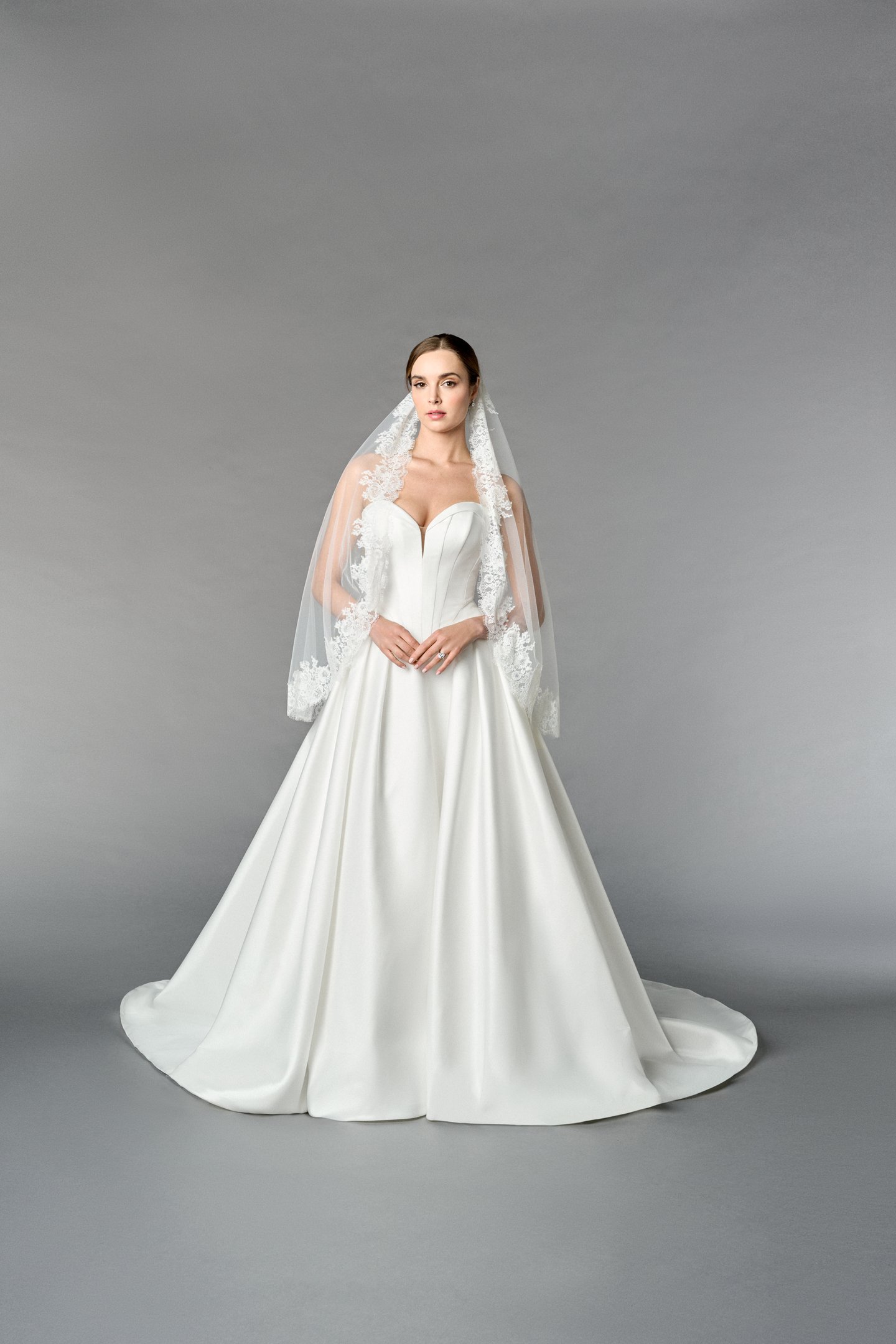 Thanks & Goodluck Style TG1110L037 Fingertip Length Tulle Veil with Chantilly Lace Edge and Eyelash Trim