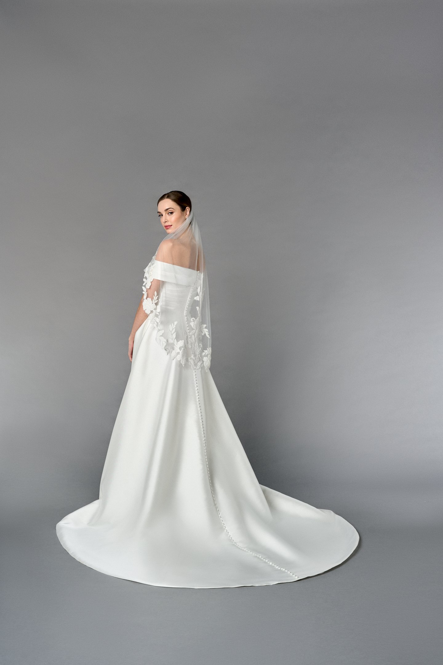 Thanks & Goodluck Style TG1111L037 Fingertip Length Tulle Veil with Black Velvet Lace Appliqués