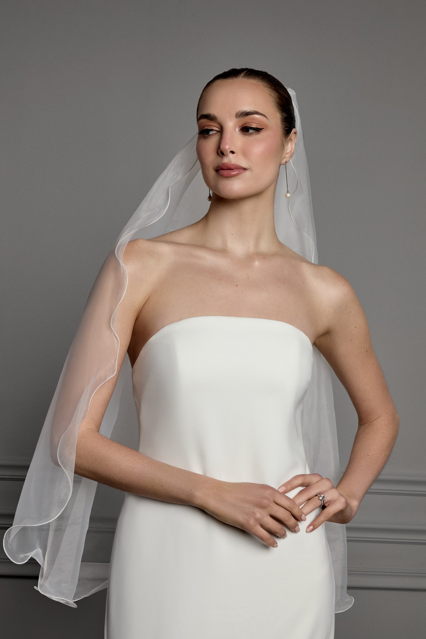 Thanks & Goodluck Style TG1160L037 Fingertip Length Organza Veil with Merrowed Edge