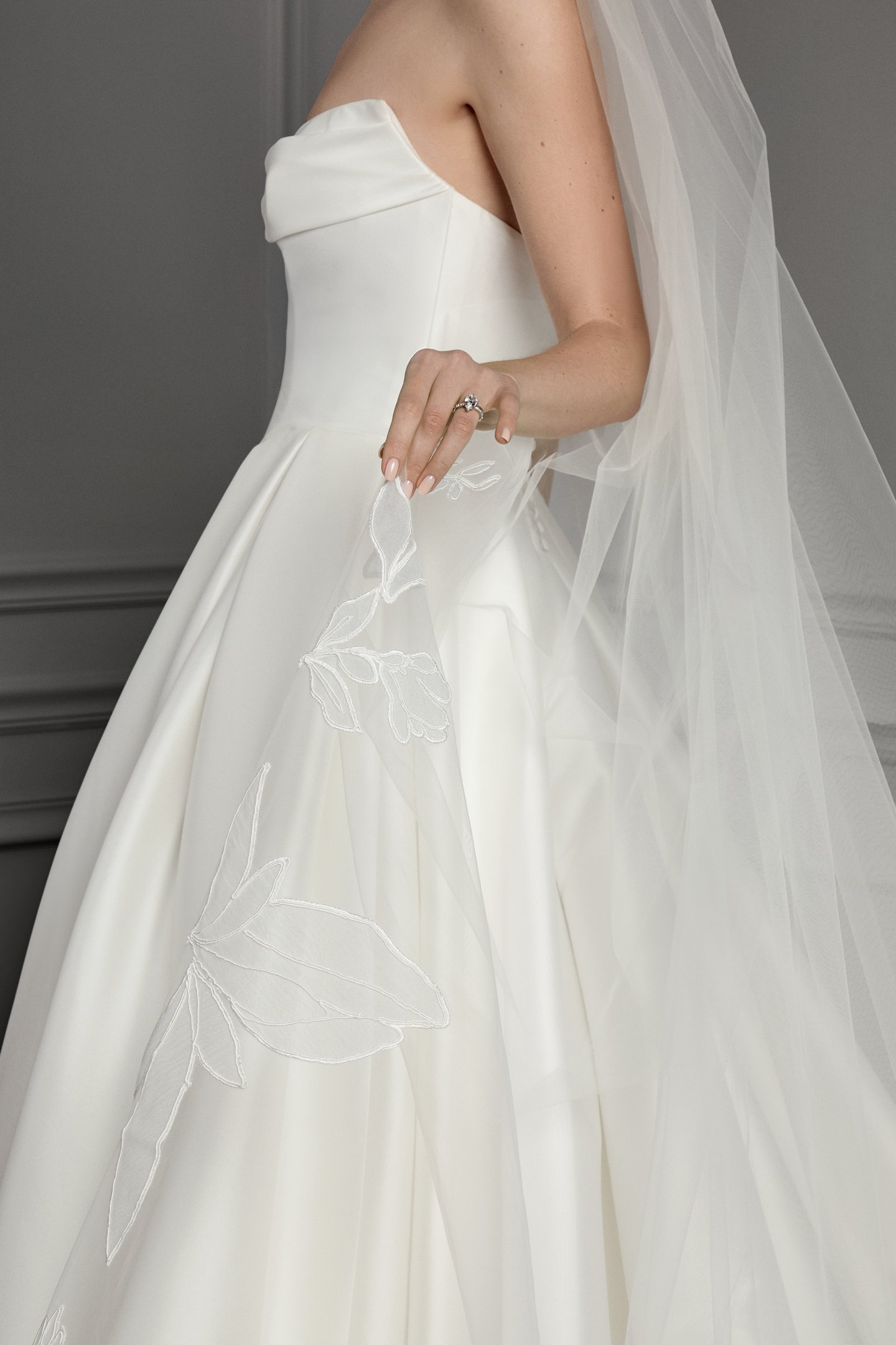 Thanks & Goodluck Style TG1164L120 Cathedral Length Tulle Veil with Soutache Embroidered Lace Appliqués