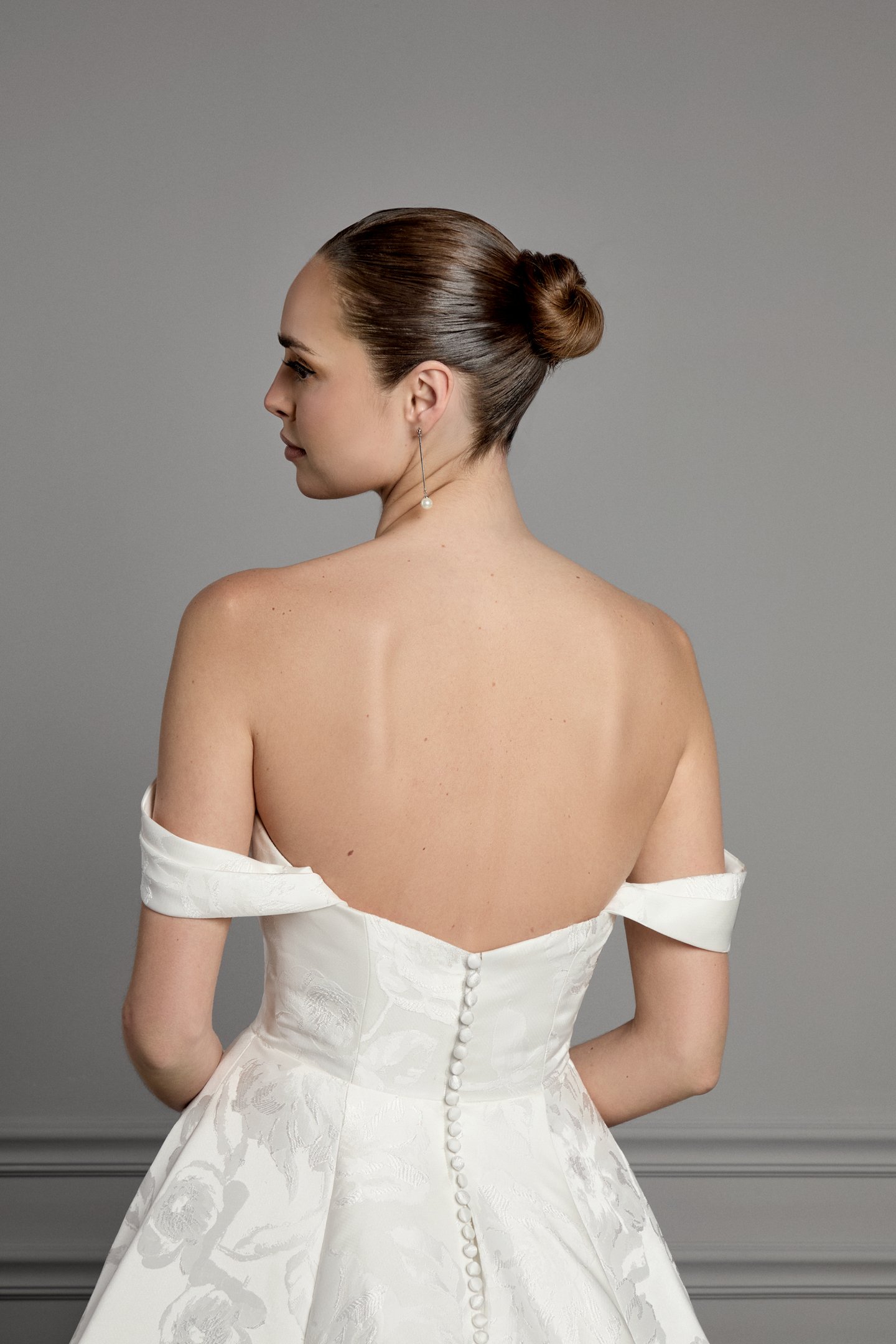 Thanks & Goodluck Style TG1168 Detachable Brocade Off-the-Shoulder Pleated Straps