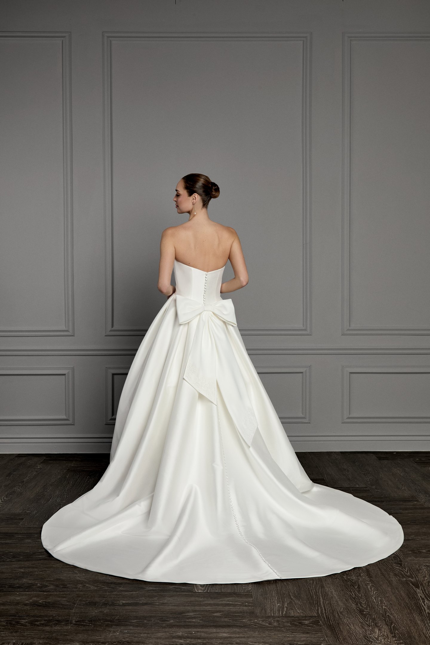 Thanks & Goodluck Style TG1172 Detachable Satin Bow with Corded Chantilly Lace Adorning the  Asymmetrical Tails