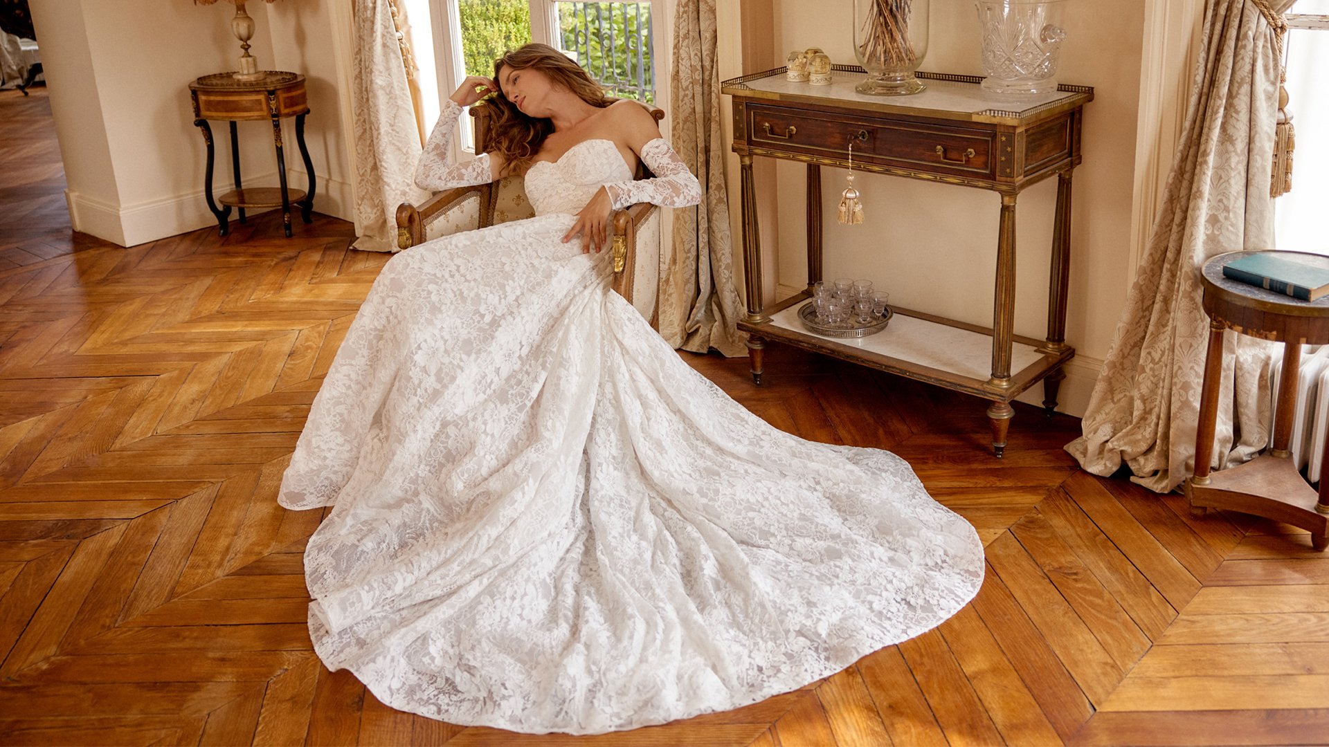 Justin Alexander Style 88517 MAGNOLIA Allover Corded Alençon Lace A-Line Gown with Rounded Basque Waist