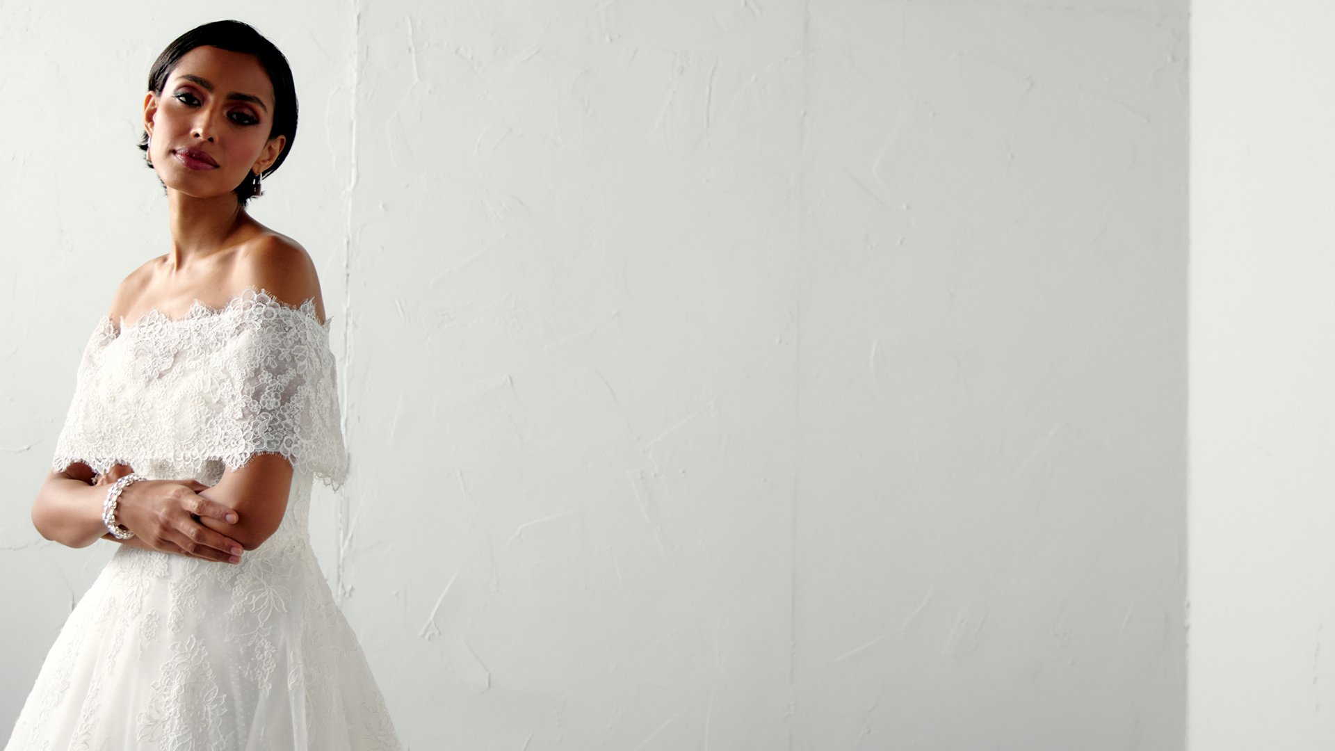 Justin Alexander Signature Style 99391 DRAVEN Matte Alençon Corded Lace A-Line with Scalloped Eyelash Detail