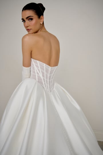 Waistline Basque Wedding Dresses | Justin Alexander Signature