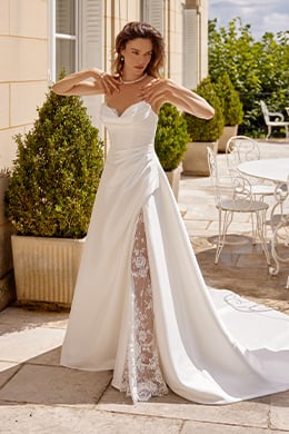 names of male wedding dress designers Kleinfeld - Here's a list of designers you will find at #Kleinfeld:  https://bit.ly/3bRB3R9 Photo Jamie Levine Photography - New York Wedding  Photographer
