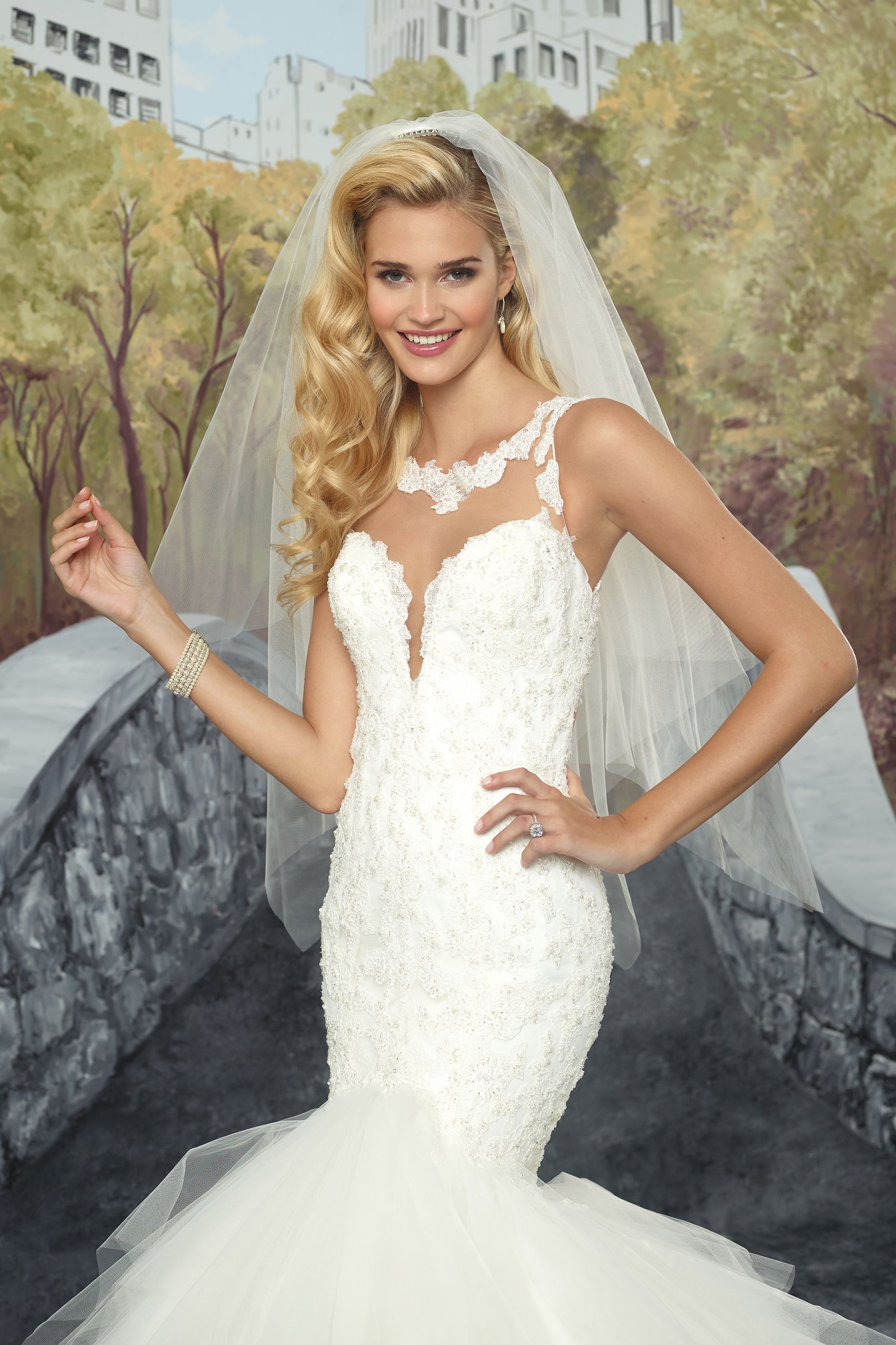 Justin Alexander Style 8930V Raw Edge Tulle Veil