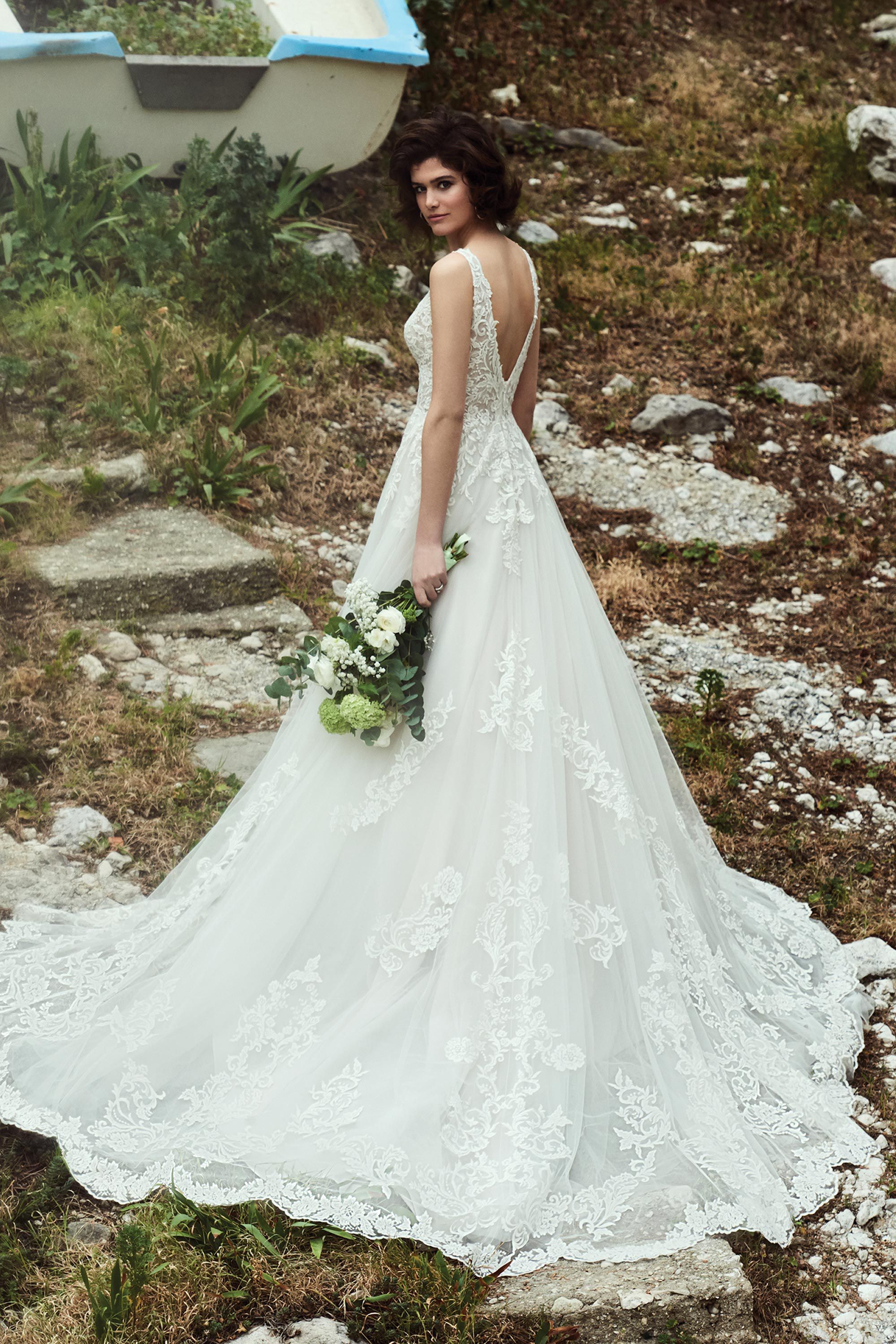Bianca: Deep V-Neck Ball Gown with Lace Cummerbund | Justin Alexander