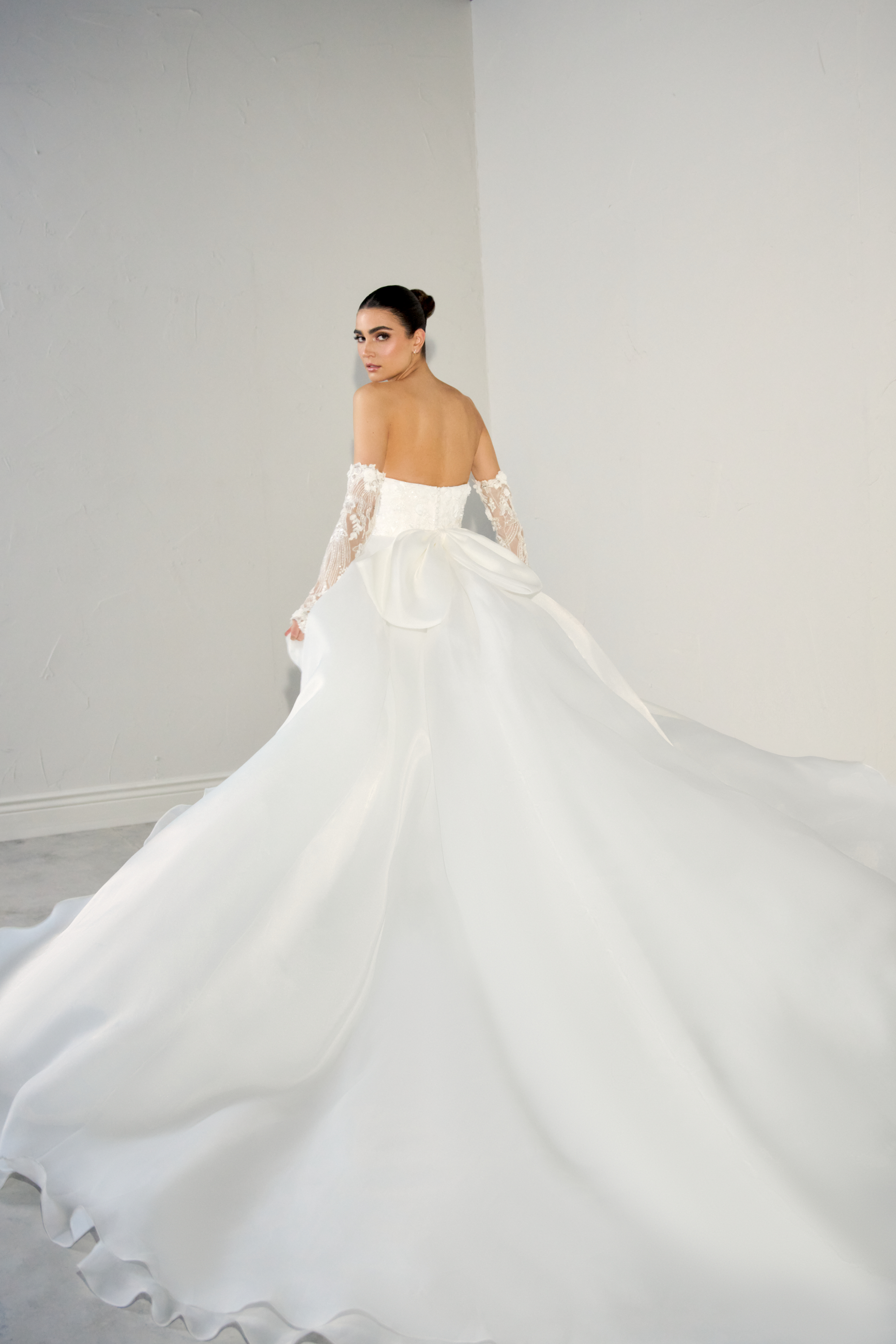Justin Alexander Signature Style 99373DT OPHELIA TRAIN Organza Detachable Train with Large Statement Bow at Back Waistline