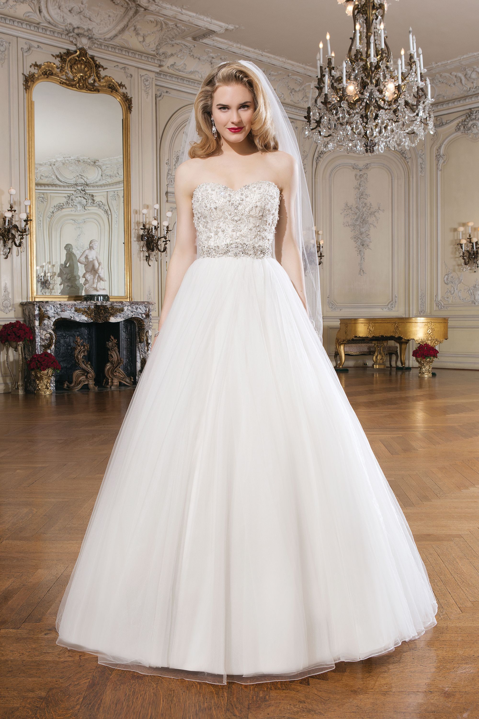 8724: Tulle Ball Gown with Beaded Sweetheart Bodice | Justin Alexander