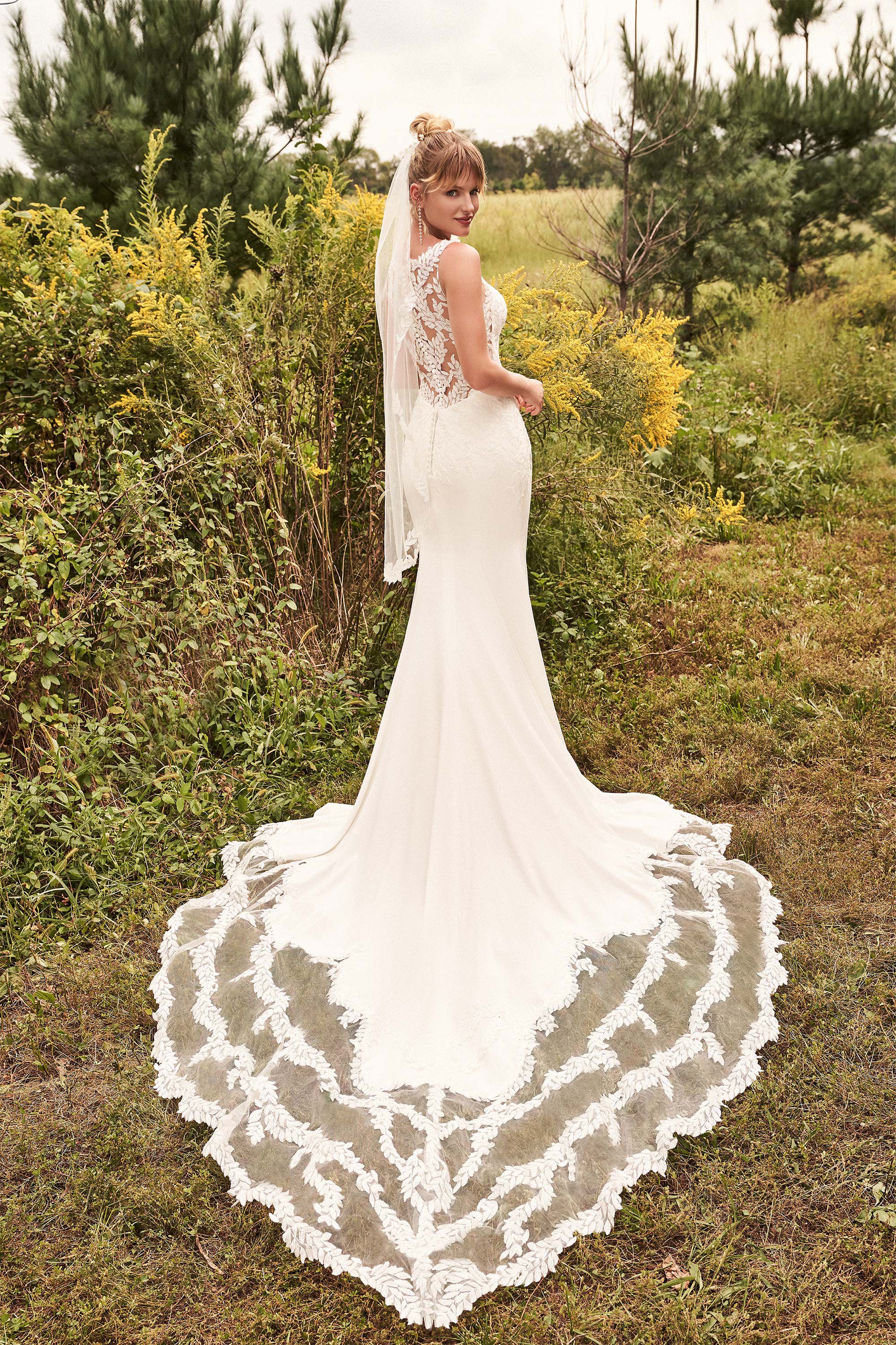 【maison celon】lace flare long dress 66199_FB_Lillian-West.jpg