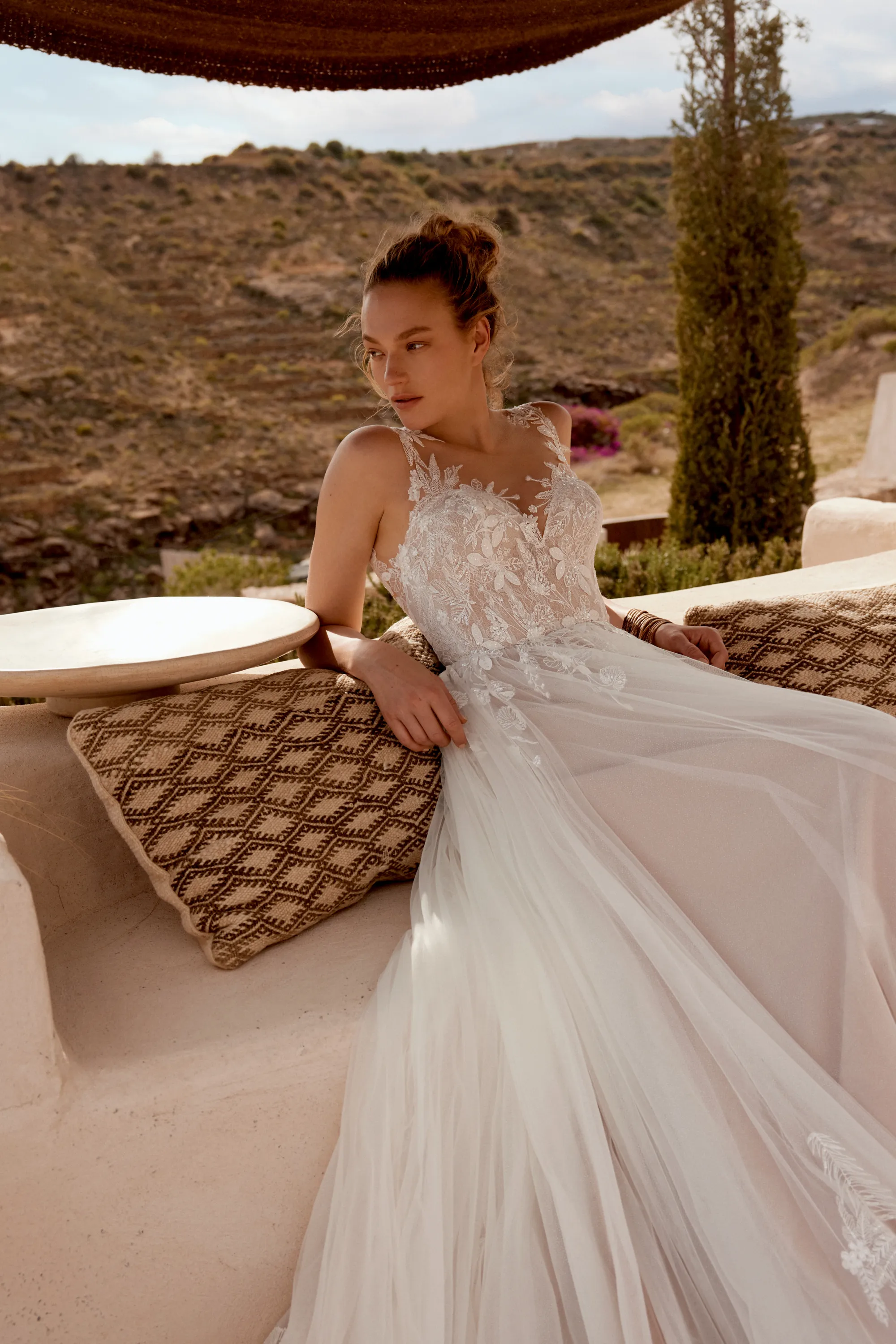 66402: Tulle A-Line with Chantilly and Beaded 3D Lace