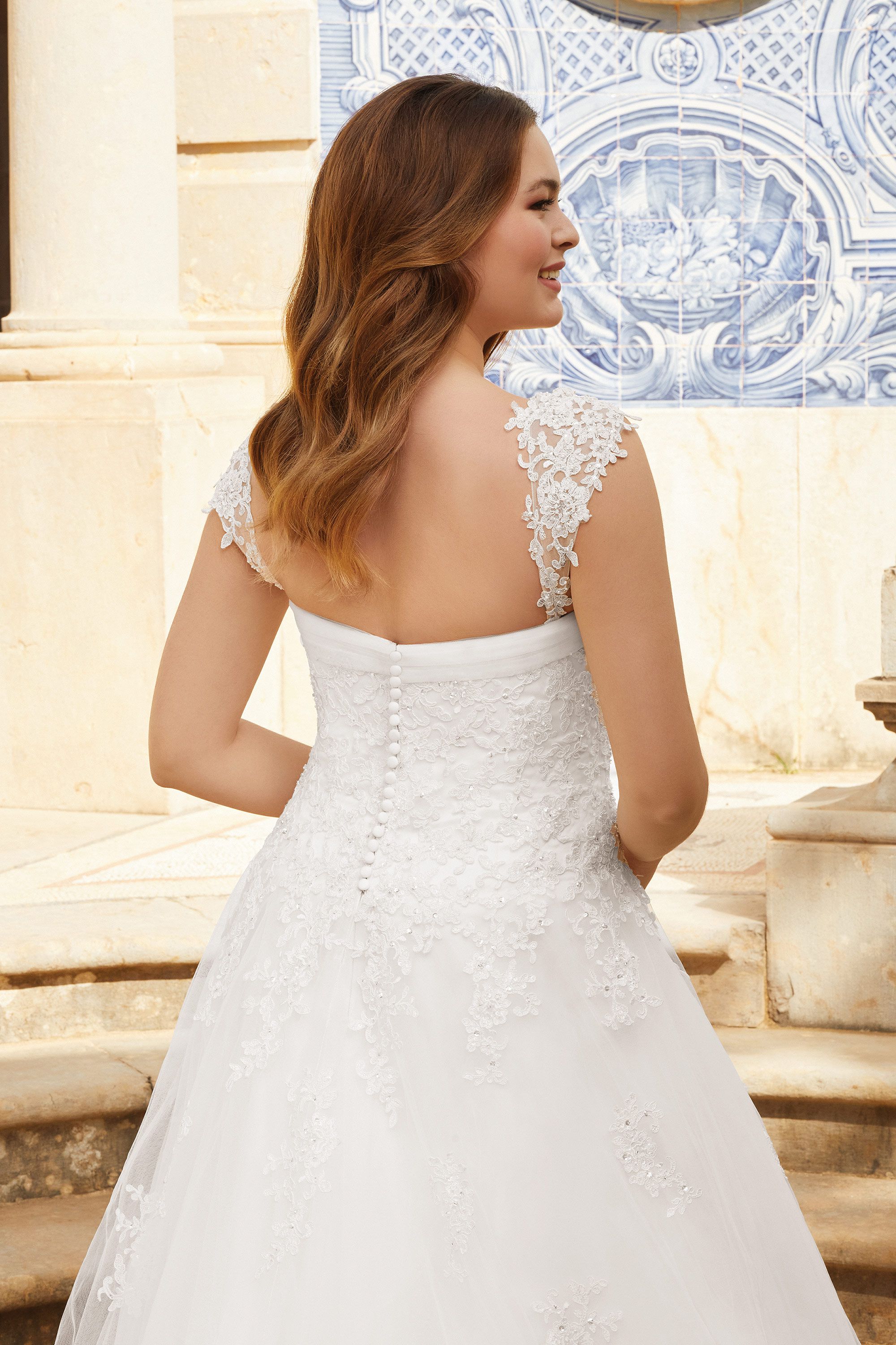 Sincerity Bridal Style 44126SL Lightly Beaded Corded Lace Detachable Straps