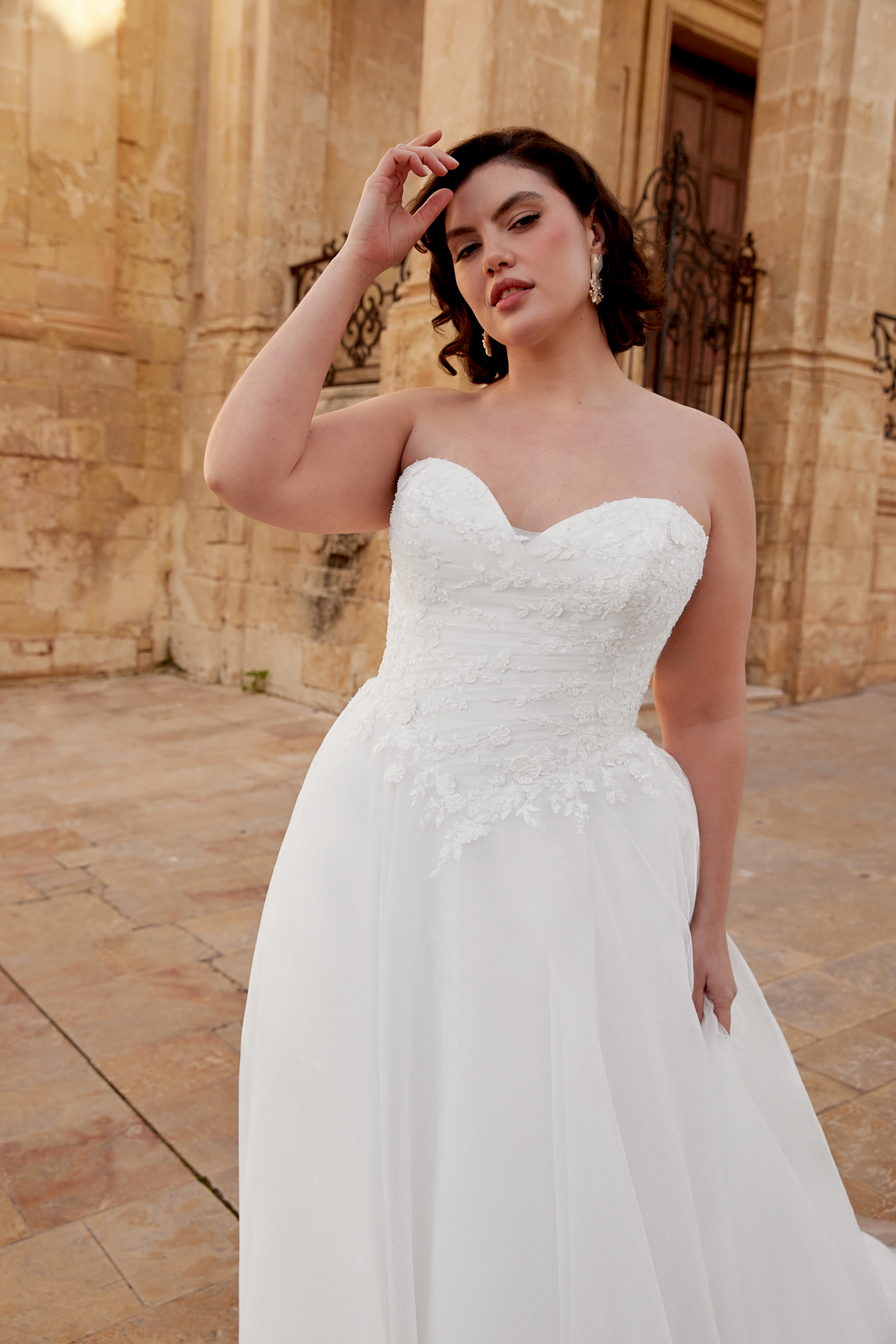Sincerity Bridal Style 44591PS Plus Size Strapless Basque Waist Tulle Ball Gown with 3-D Beaded Lace