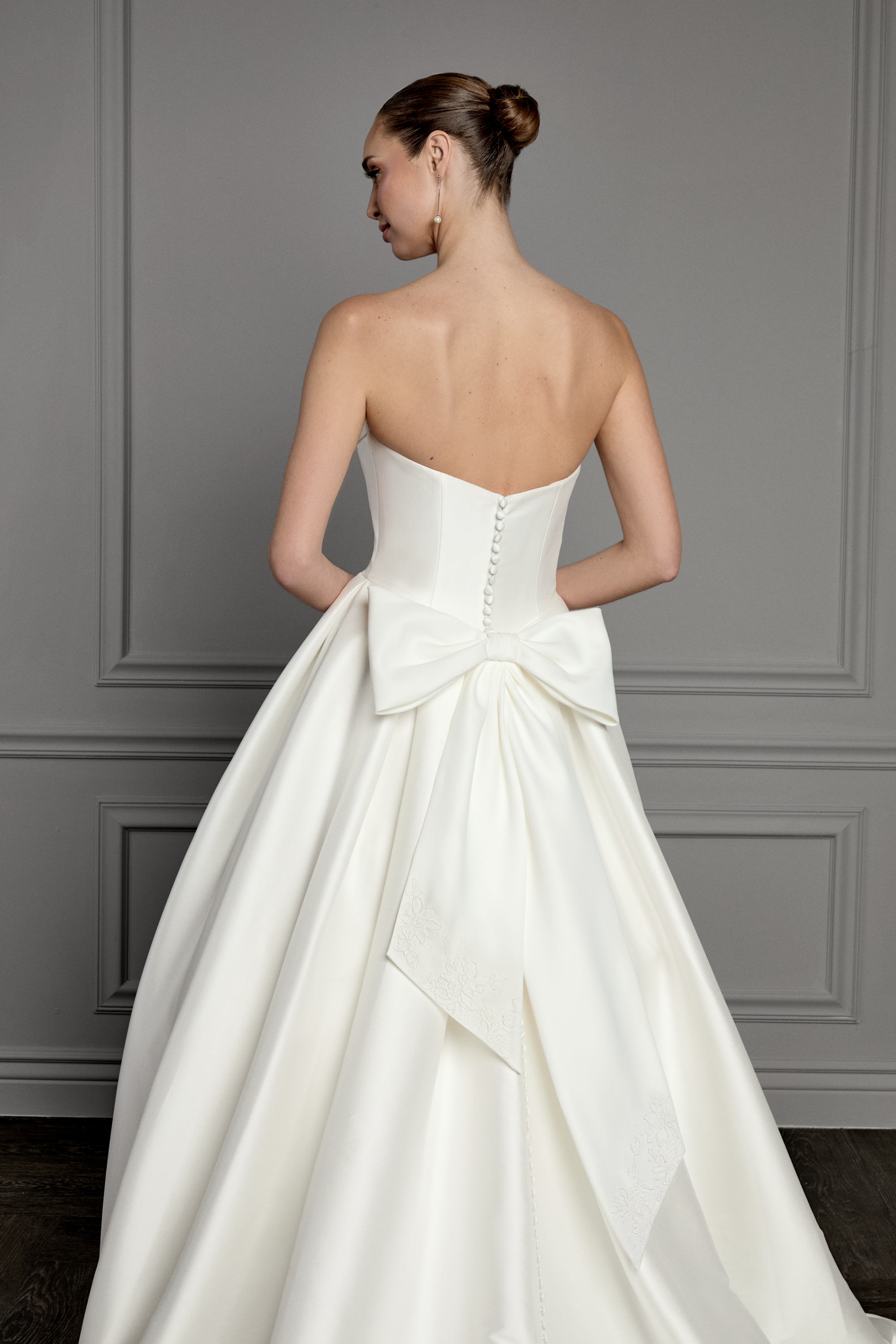 Thanks & Goodluck Style TG1172 Detachable Satin Bow with Corded Chantilly Lace Adorning the  Asymmetrical Tails